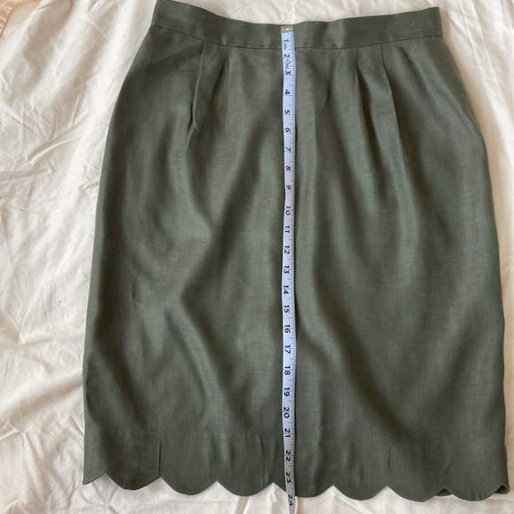 VINTAGE | Oleg Cassini Olive 🫒 Green Petal Hem linen midi skirt size 12 - Picture 10 of 10